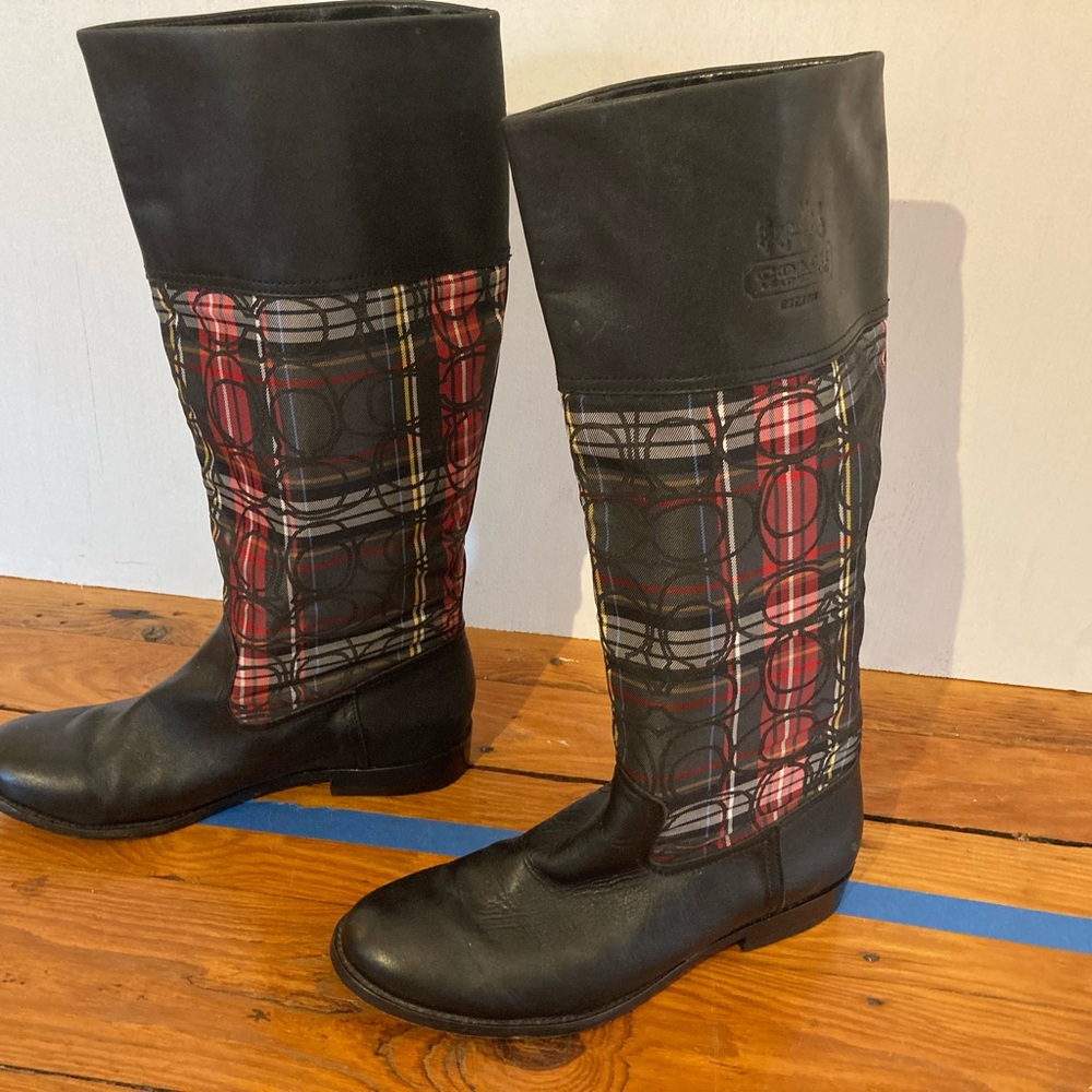 Coach boots. Size 8B